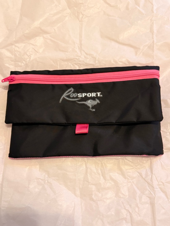 Roosport Handbags - Roosport Runners Travel Beltless Fanny Pack